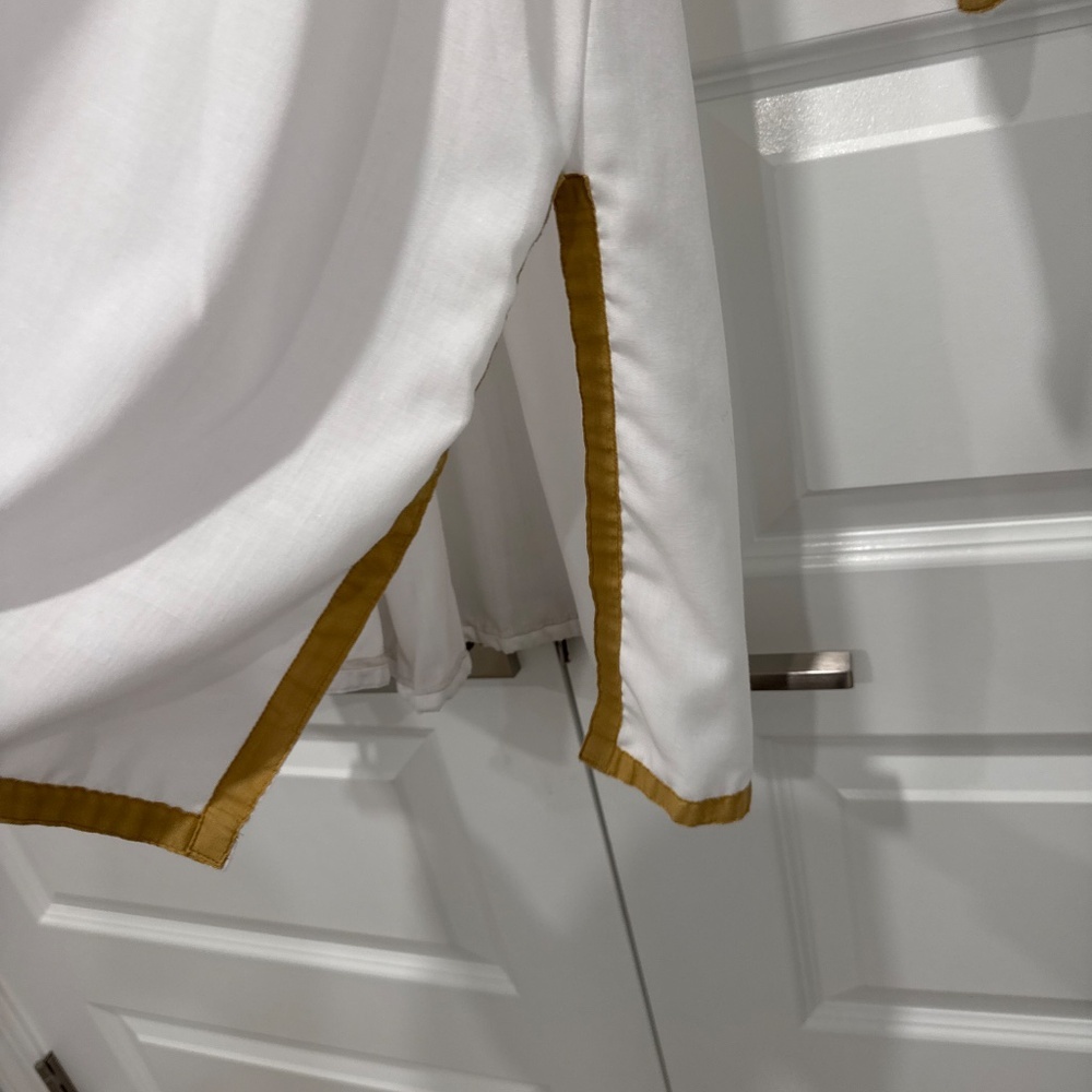 NWOT Beach Coverup white and gold OS - Picture 6 of 6